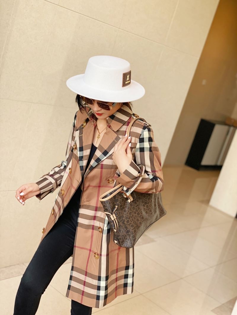 Burberry Outwear